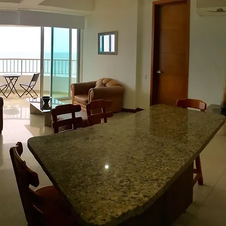 Frente Al Mar Palmetto By Cr Apartamento