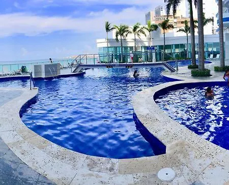 Frente Al Mar Palmetto By Cr Apartamento Cartagena